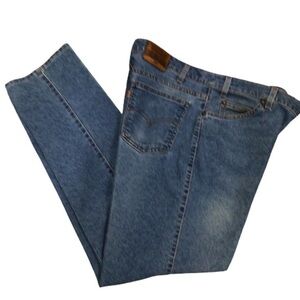 Levi 540 Brown Tag Relaxed Fit Mom Jeans